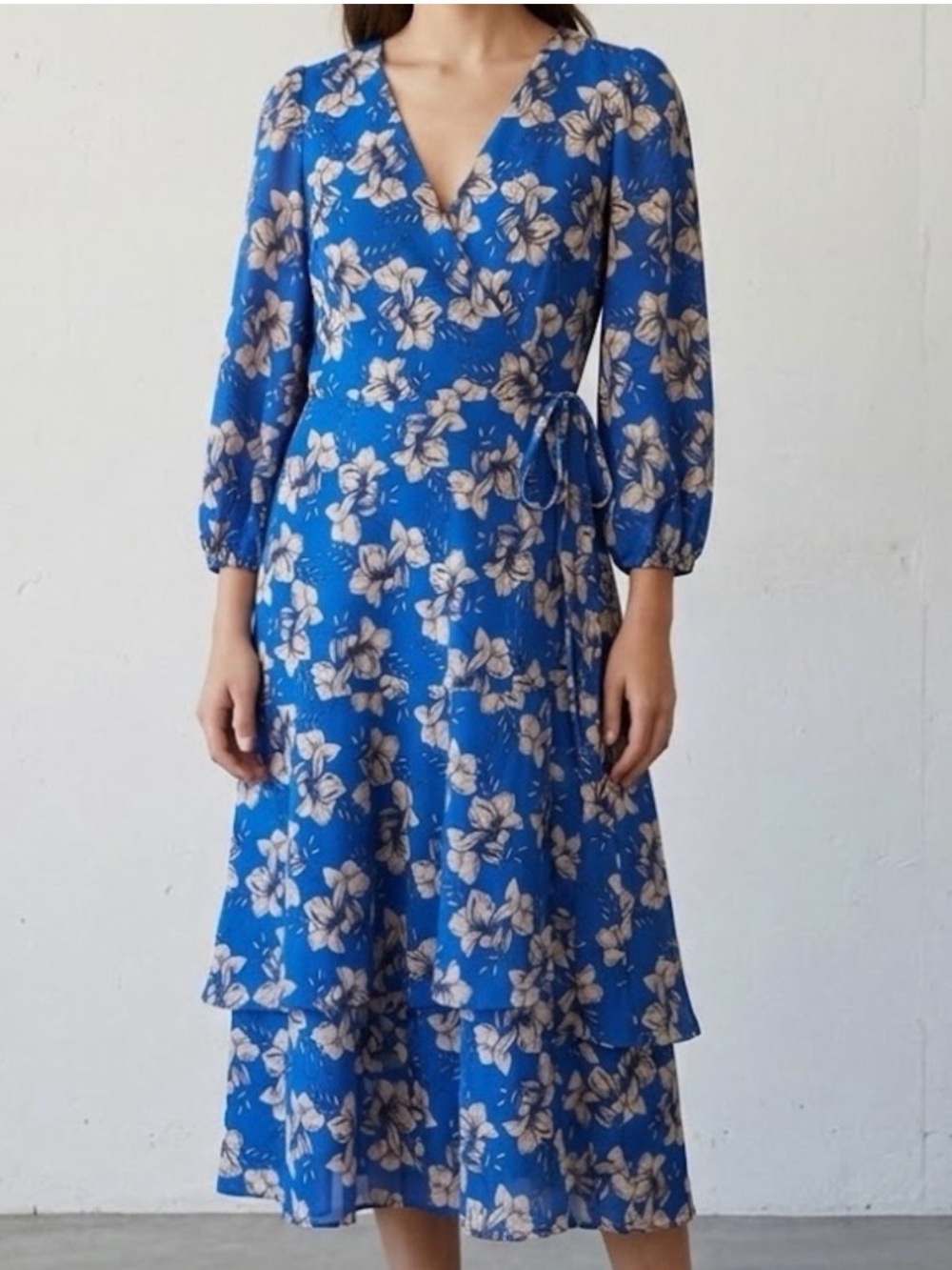 Eliza J Floral Faux-Wrap Tiered Midi Dress Blue Women's - Size 8 - Picture 2 of 12